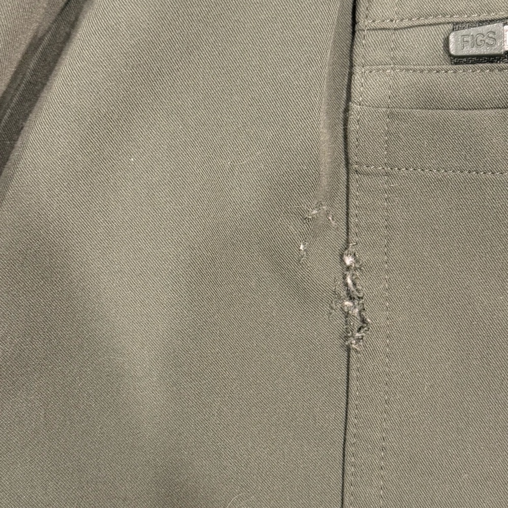 Figs Sage Green Elastic Waist scrub Pants - Picture 4 of 4